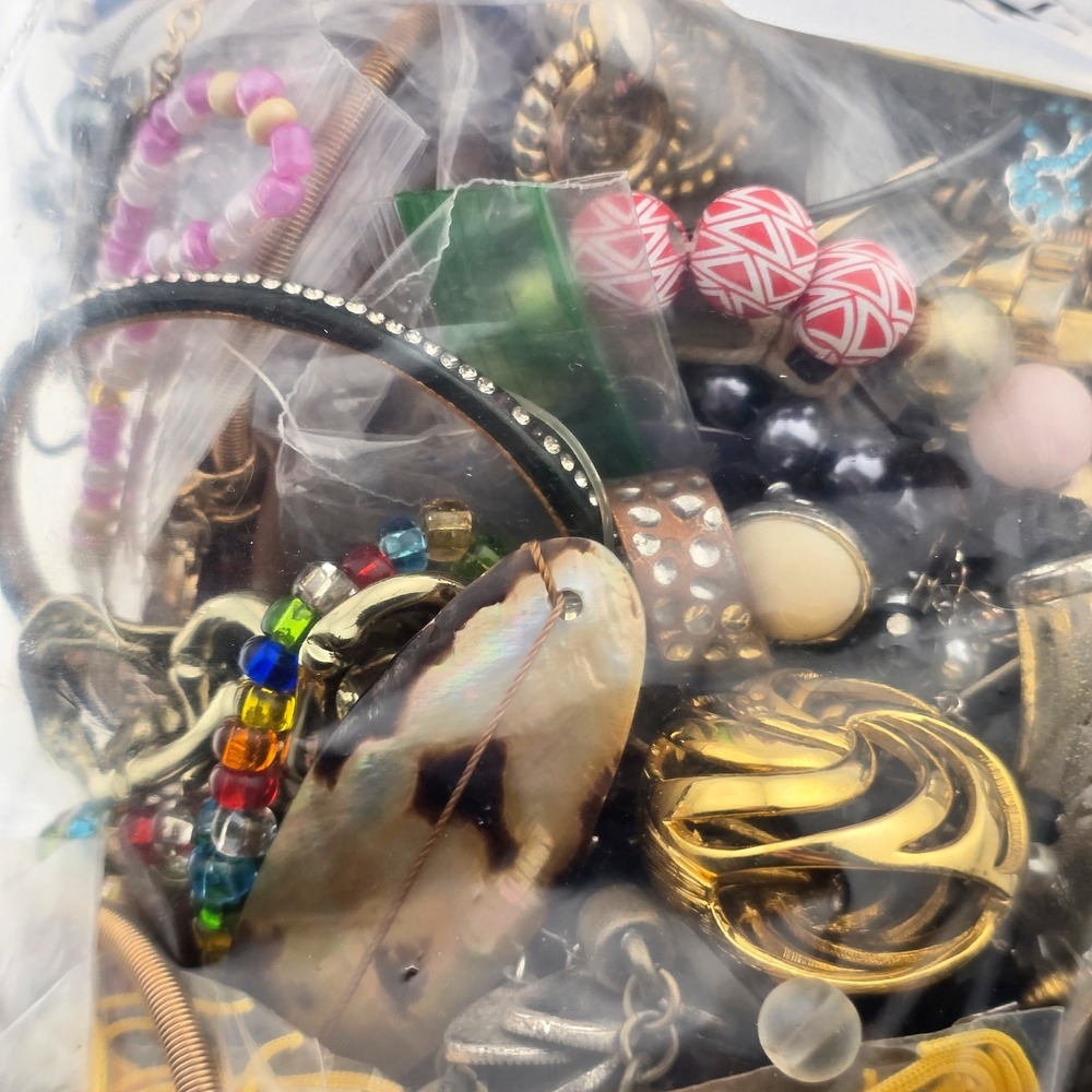 7lb Jewelry Craft Bag #2 - Bulk Lot Assorted Upcycle Broken Chains Beads & More - Picture 7 of 11